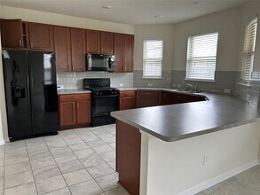 9843 Mls Fld Dr in Houston, TX - Building Photo - Building Photo