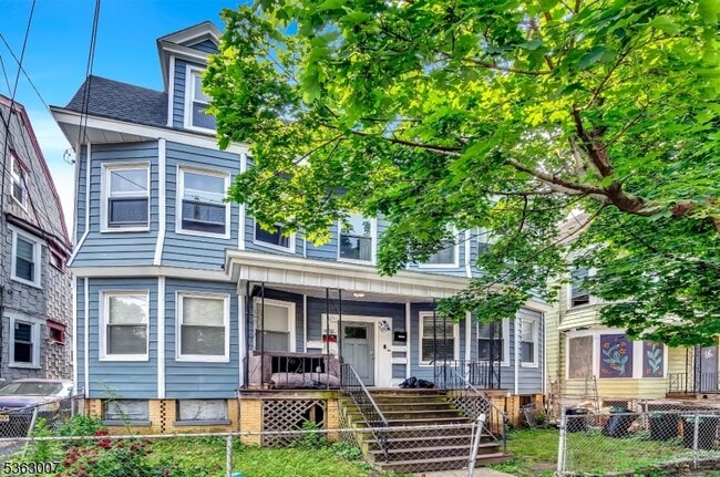 142 Seymour Ave in Newark, NJ - Building Photo - Building Photo