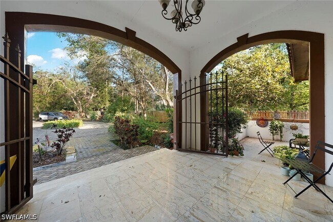 2605 64th St SW in Naples, FL - Building Photo - Building Photo
