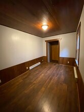 8325 Dallas Ave S, Unit 1B in Seattle, WA - Building Photo - Building Photo