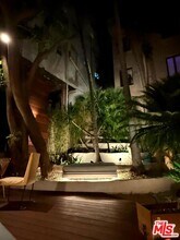 2066 Glencoe Way in Los Angeles, CA - Building Photo - Building Photo