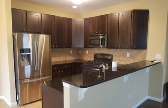 233 Snapdragon Way in Allentown, PA - Building Photo - Building Photo