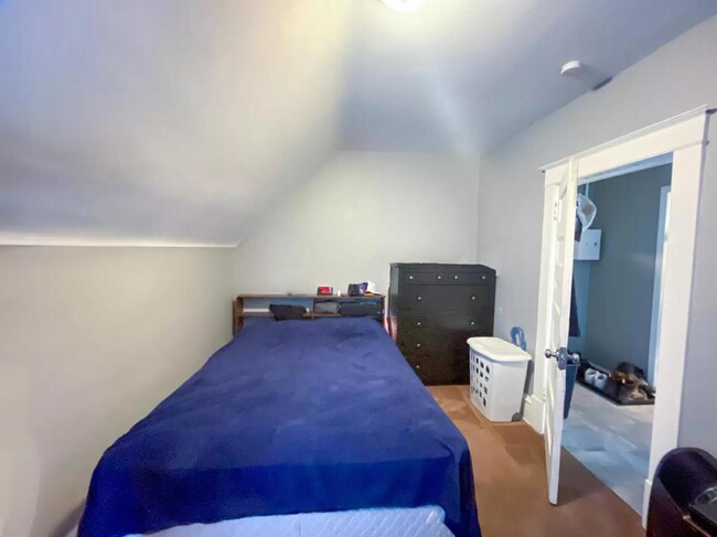 1811 Jackson St NE, Unit 2 in Minneapolis, MN - Building Photo - Building Photo