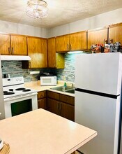 432 E Hoewisher Rd, Unit North end in Sidney, OH - Foto de edificio - Building Photo