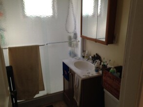 62 Brock St, Unit 2 in Boston, MA - Building Photo - Building Photo