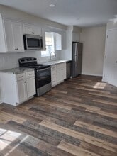 49 Chestnut St in Pomeroy, PA - Building Photo - Building Photo