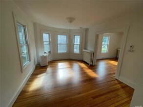 52 Prospect Ave-Unit -A in Northport, NY - Building Photo - Building Photo