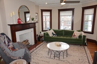 124 Bynner St, Unit 1 in Boston, MA - Building Photo - Building Photo