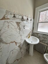 131 Clermont St in Albany, NY - Foto de edificio - Building Photo