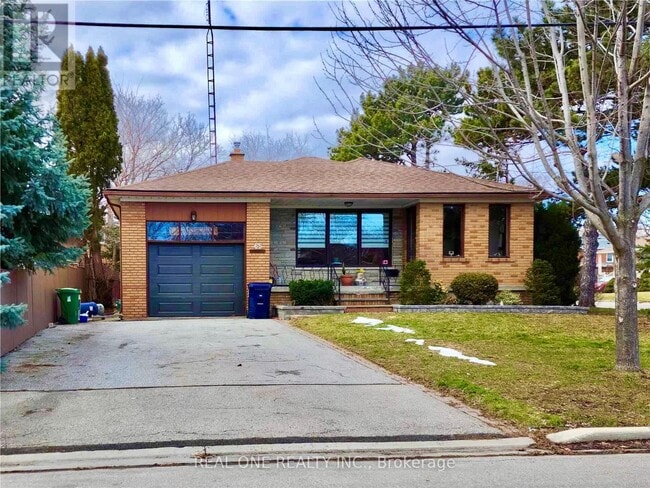 property at 65 Dewlane Dr