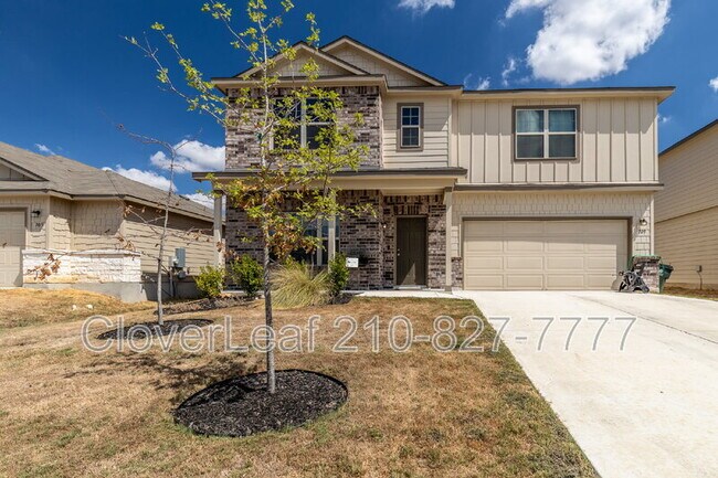 709 Stonemanor Bay in Seguin, TX - Building Photo - Building Photo