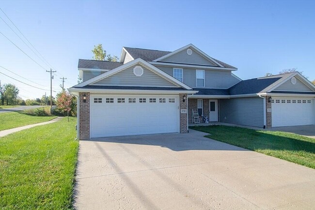 property at 4718 Dehaven Dr