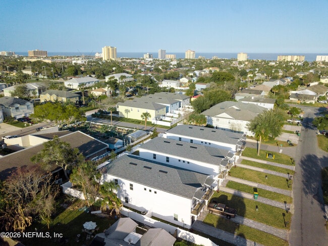 817 7th Ave N in Jacksonville Beach, FL - Building Photo - Building Photo