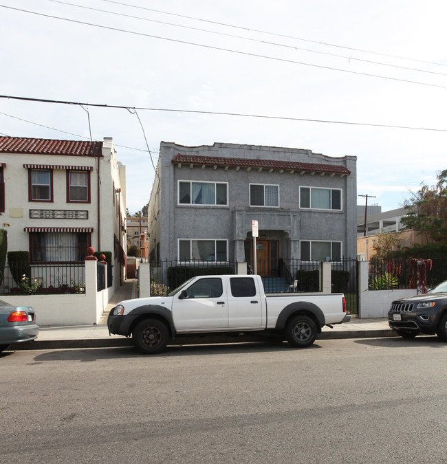 1608 Kenmore Ave in Los Angeles, CA - Foto de edificio - Building Photo