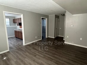 629 W Washington St in Springfield, IL - Building Photo - Building Photo