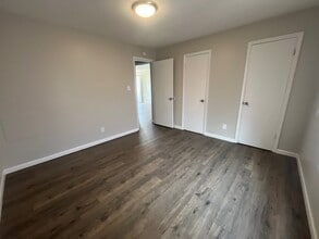 22 Foxboro Cv, Unit R in Jackson, TN - Building Photo - Building Photo