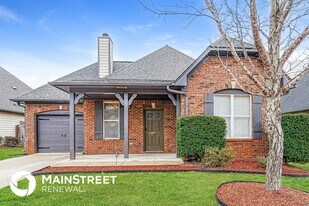 1291 Washington Dr in Moody, AL - Building Photo