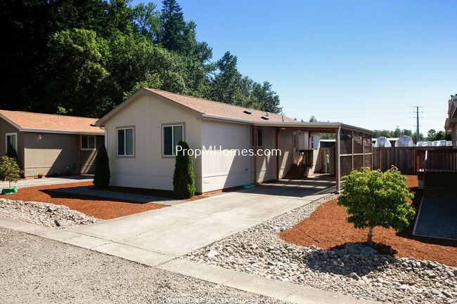 property at 13163 SE Hwy 212