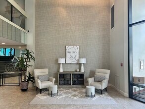 1 Loring Ave in Swampscott, MA - Building Photo - Building Photo