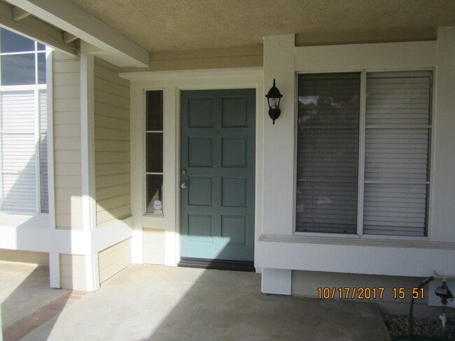 6732 Ridgeside Dr in Riverside, CA - Building Photo - Building Photo