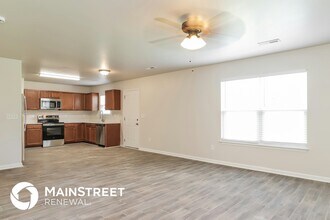 1122 Langston Dr in Greensboro, NC - Foto de edificio - Building Photo