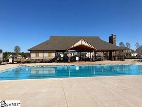 333 Whittier St in Greenville, SC - Foto de edificio - Building Photo