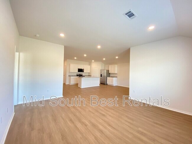 76 Kelton Ln in East End, AR - Building Photo - Building Photo