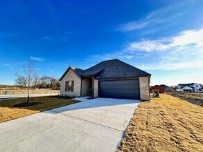 509 Brk Vw Dr in Van Alstyne, TX - Building Photo - Building Photo