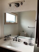 280 Quarry Rd in North Hero, VT - Foto de edificio - Building Photo