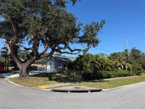 1164 Engman St in Clearwater, FL - Building Photo - Building Photo