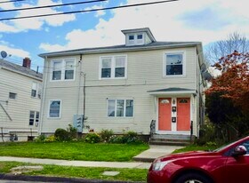 43 Cowles St, Unit 1 in Hartford, CT - Building Photo