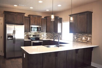 723 N Salem Rd in Fayetteville, AR - Building Photo - Building Photo