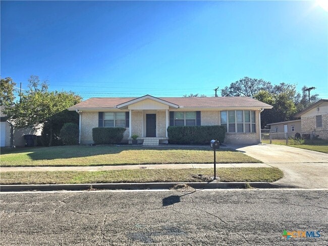 property at 1204 Amthor Ave