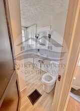 146 Stewart Ave in Mansfield, OH - Foto de edificio - Building Photo
