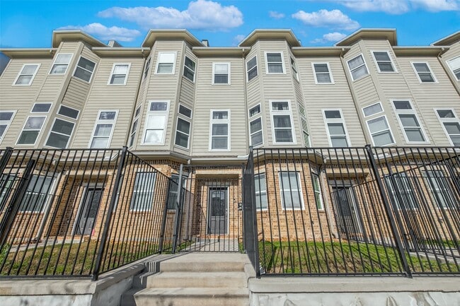 property at 2020 McGowen St