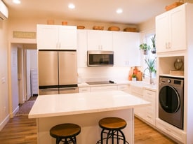 3177 Toopal Dr, Unit The Beachy Bungalow in Oceanside, CA - Building Photo