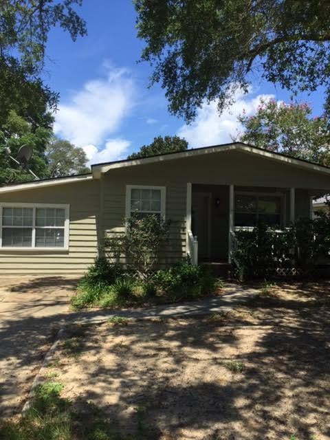 1405 Watson Ave in Pensacola, FL - Foto de edificio - Building Photo