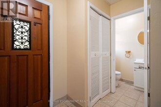 153 Limeridge Rd W in Hamilton, ON - Building Photo - Building Photo