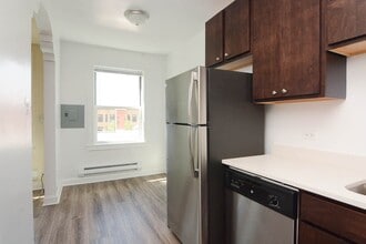 2936 W Palmer St in Chicago, IL - Building Photo - Building Photo
