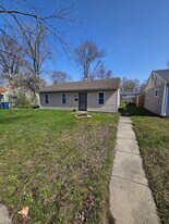 2708 Central Dr in Gary, IN - Building Photo