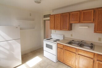 620 West St, Unit 2 in Pittsburgh, PA - Foto de edificio - Building Photo