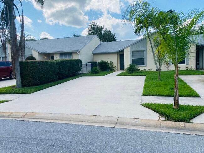 270 Palmetto Ct in Jupiter, FL - Building Photo - Building Photo