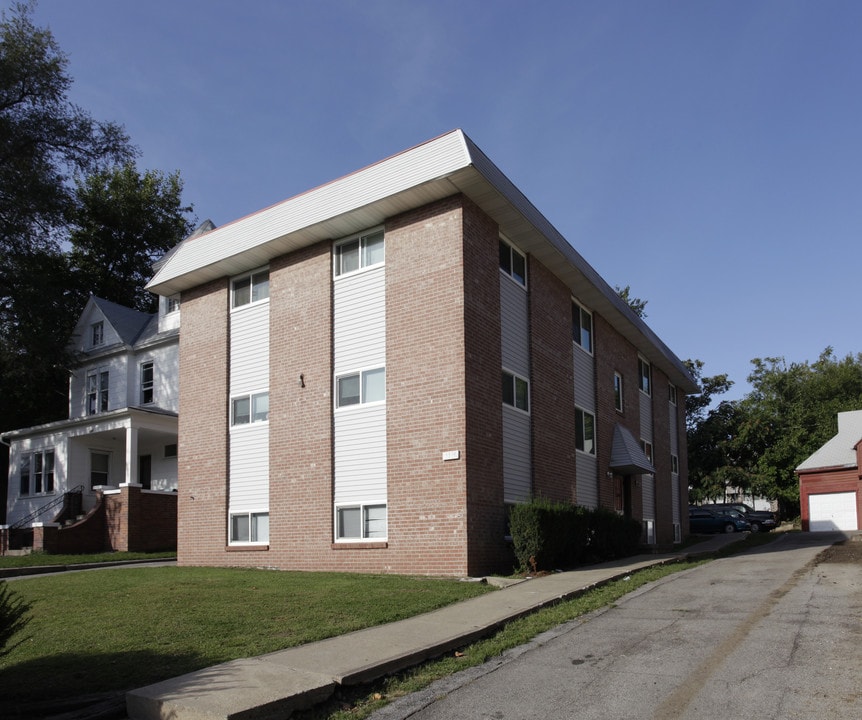 1116 S 31st St in Omaha, NE - Foto de edificio