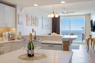 10811 Front Beach Rd in Panama City Beach, FL - Building Photo - Building Photo