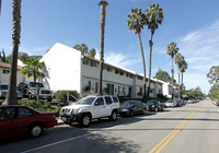 Valencia Apartments in San Luis Obispo, CA - Foto de edificio - Building Photo