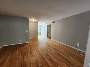 67 Montre Square NW in Atlanta, GA - Building Photo - Building Photo