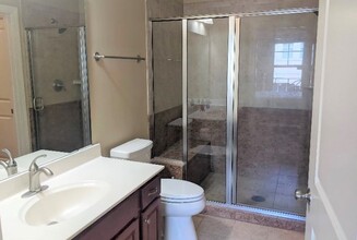 155 E Broad St, Unit Apt # 213 in Spartanburg, SC - Building Photo - Building Photo