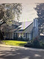 2316 Den Helder Dr in Modesto, CA - Building Photo