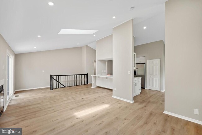 8200 Clay Dr in Fort Washington, MD - Building Photo - Building Photo