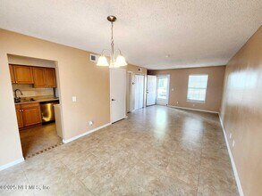 229 Kettering Ct in Orange Park, FL - Building Photo - Building Photo